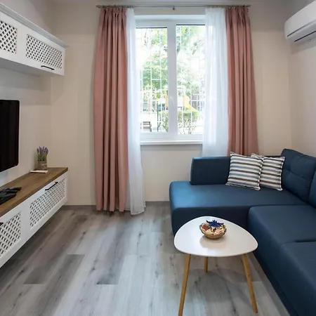 за гости стела * Burgas